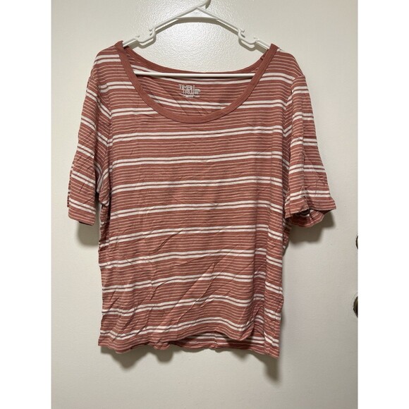 Time and Tru Tops - Time N tru women’s Low Neck Striped Shirt 2XL Peach Coral Short Sleeve